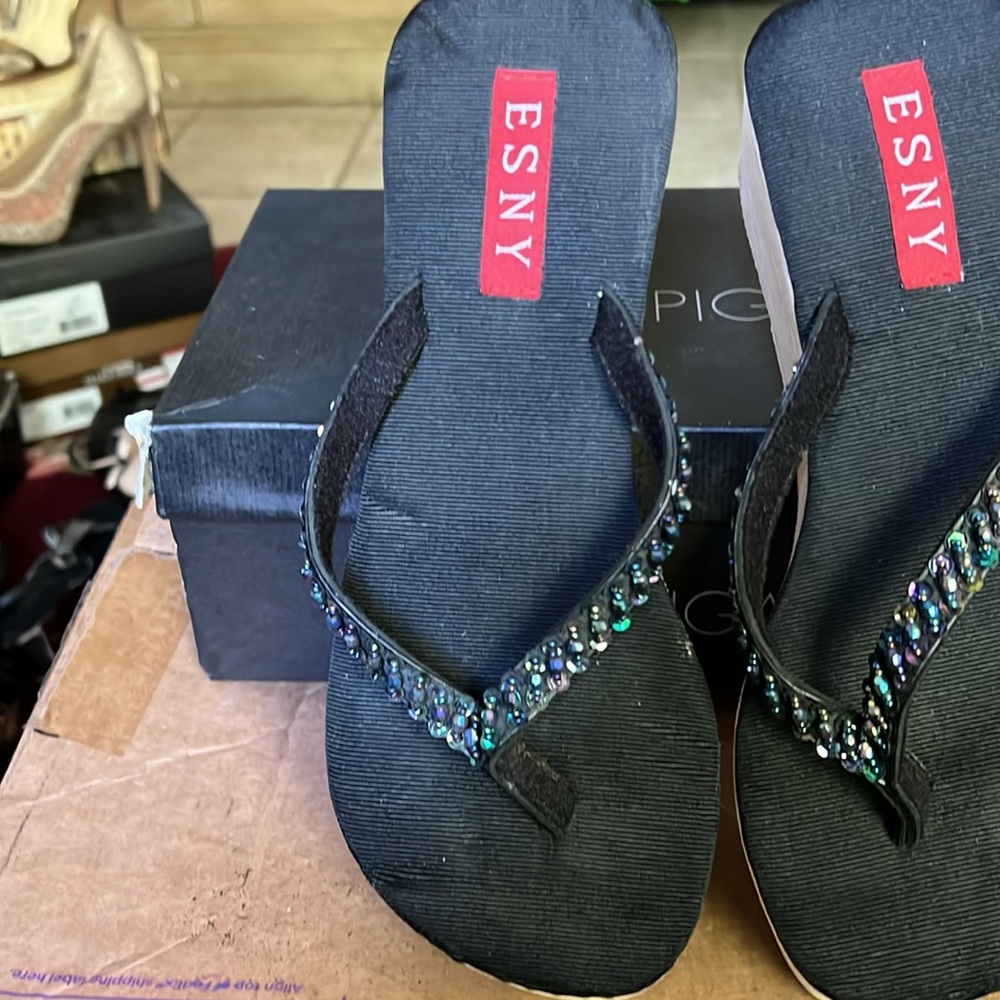 ESNY Jeweled Platform Thong Sandals in Black Sz 8 NEW - Picture 6 of 12